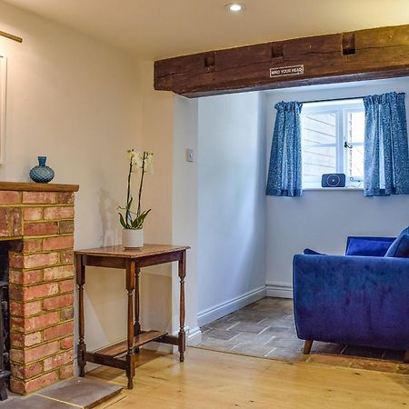 Wayside Cottage Adstock Dış mekan fotoğraf
